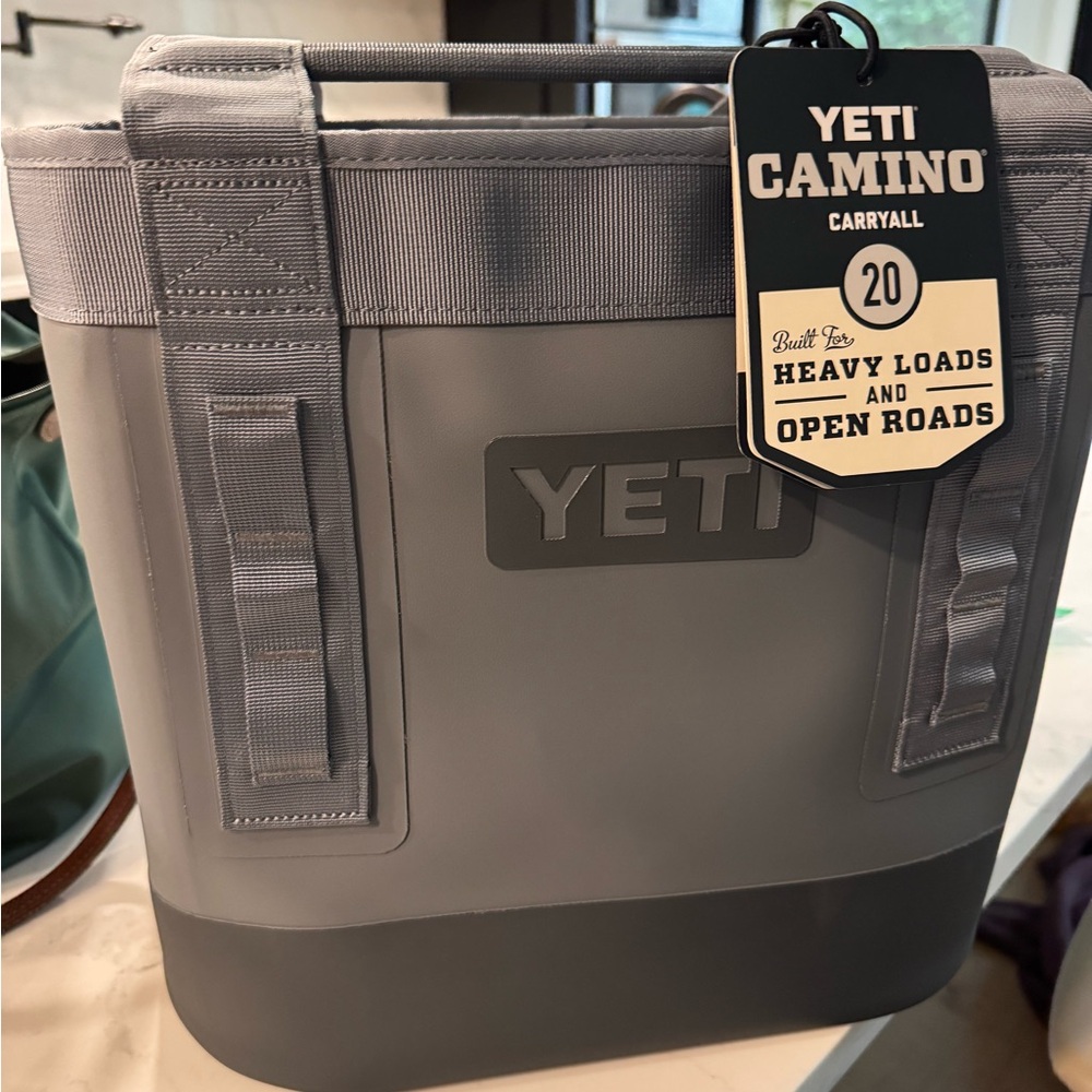 YETI Camino Carryall 20 - Storm Gray